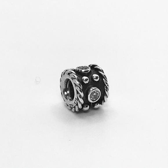 Pandora Oxy Crown Silver CZ Charm - Picture 2 of 3
